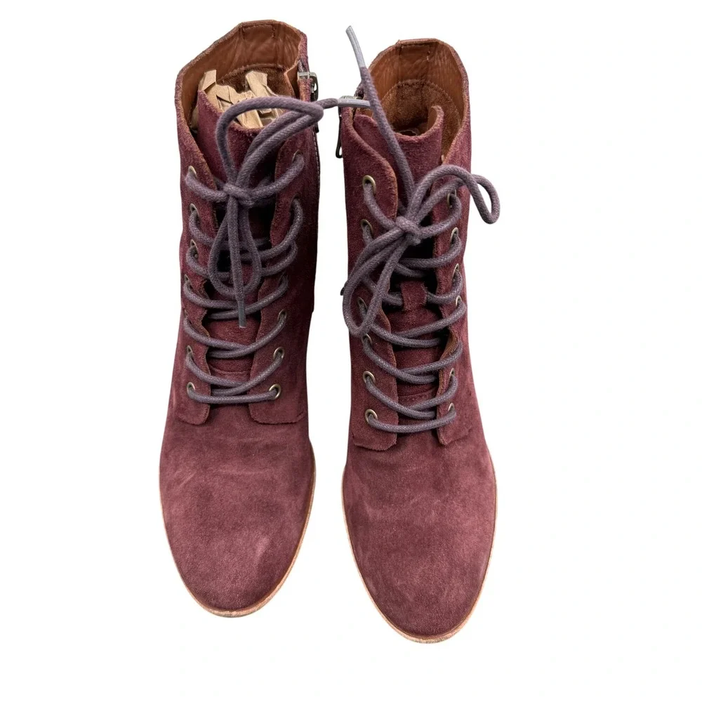 Kork-Ease Elfa‎ Lace Up Ankle Bootie Size 7.5 Maroon Suede Coastal Cowgirl